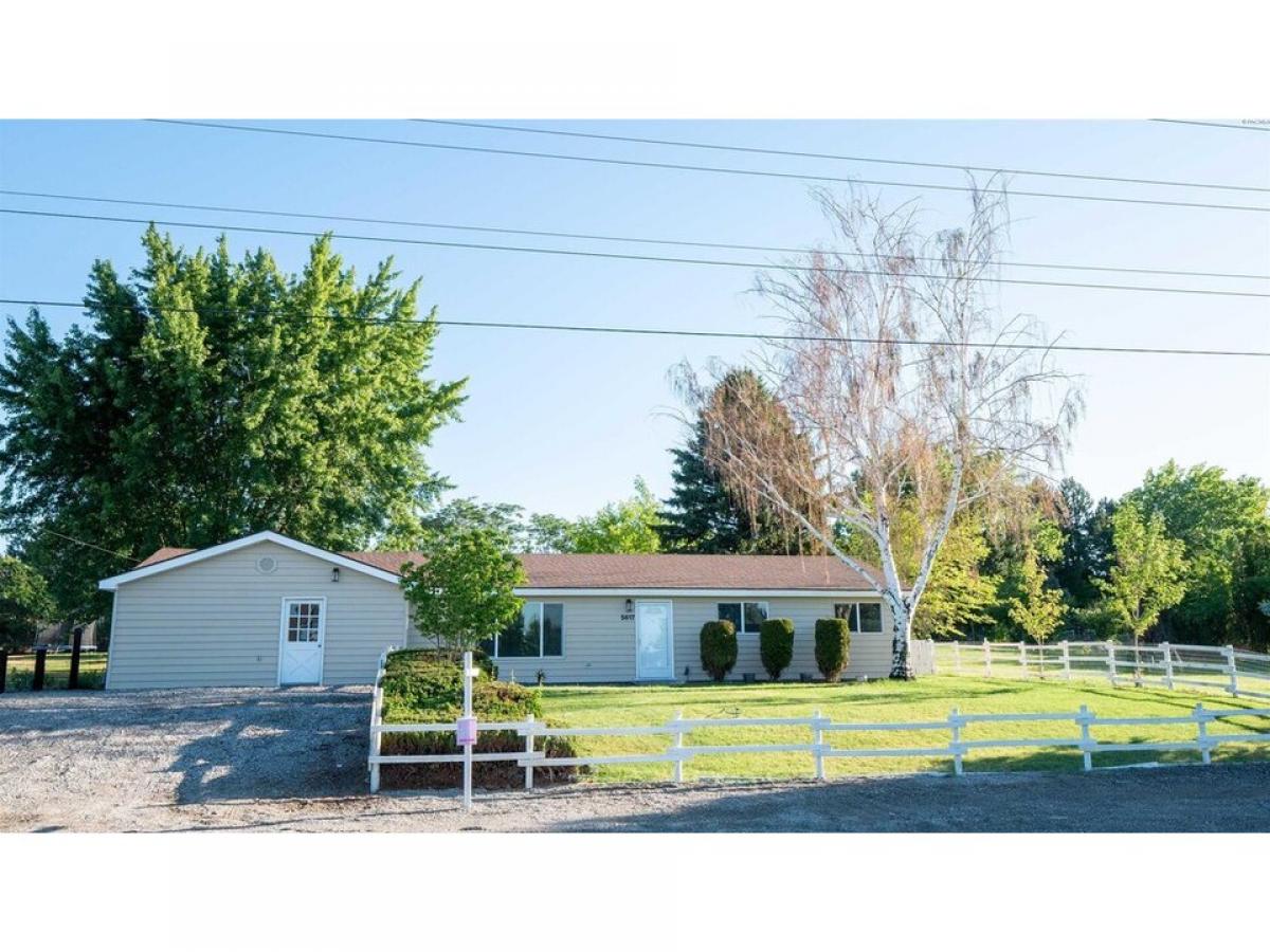 Picture of Home For Sale in Pasco, Washington, United States