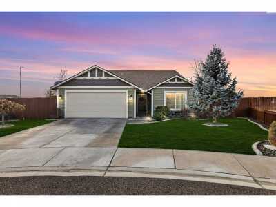 Home For Sale in Pasco, Washington