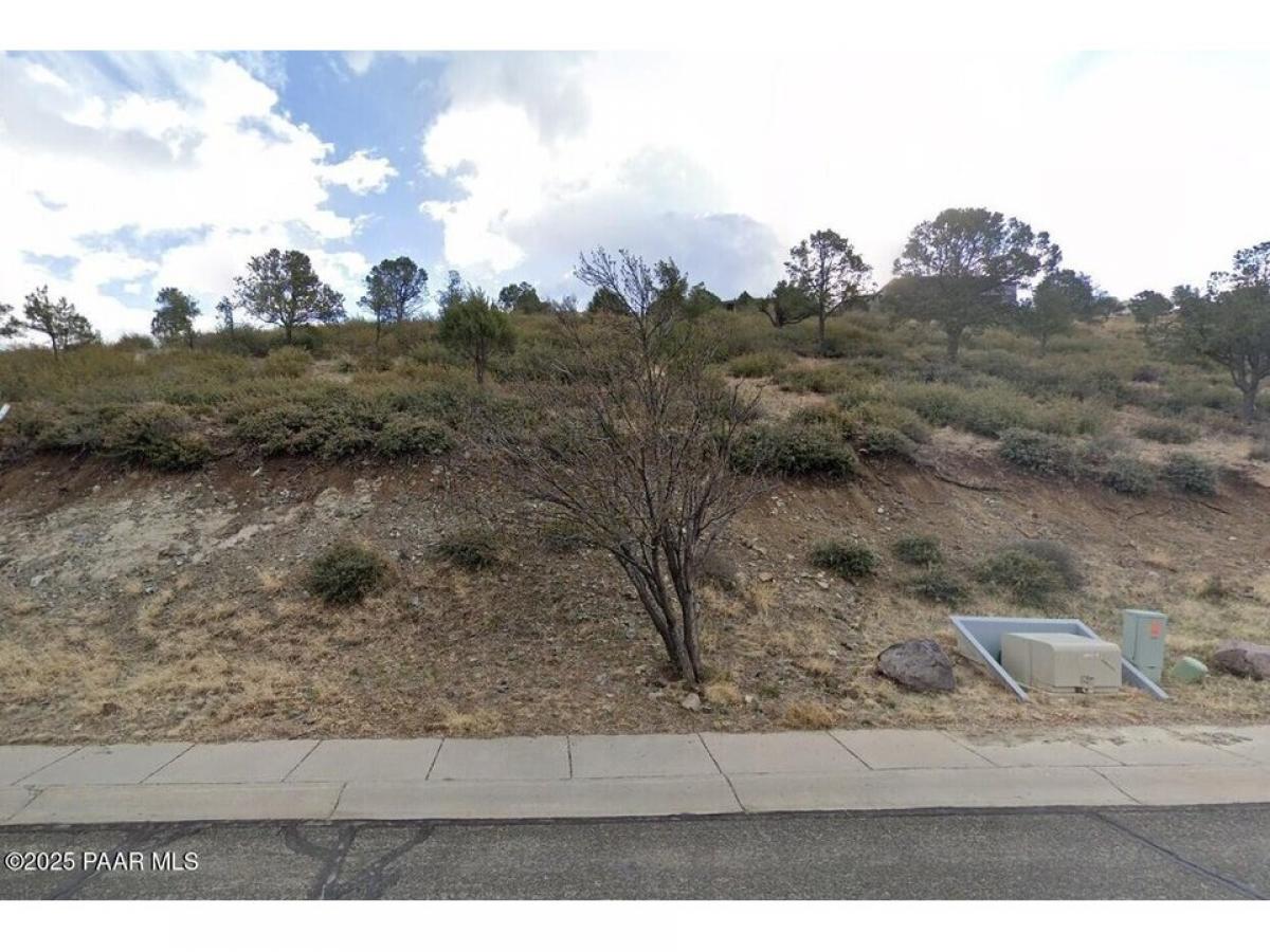 Picture of Residential Land For Sale in Prescott, Arizona, United States