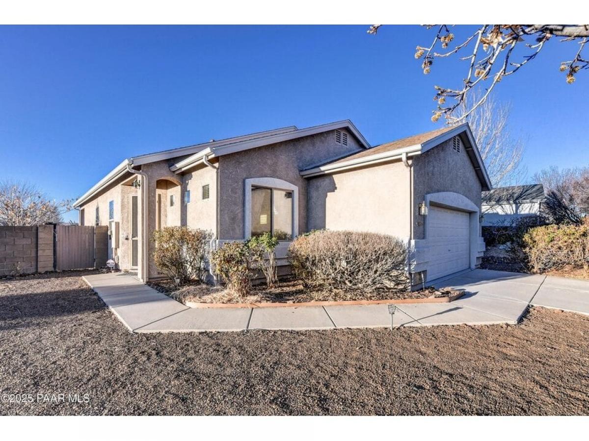 Picture of Home For Sale in Prescott Valley, Arizona, United States