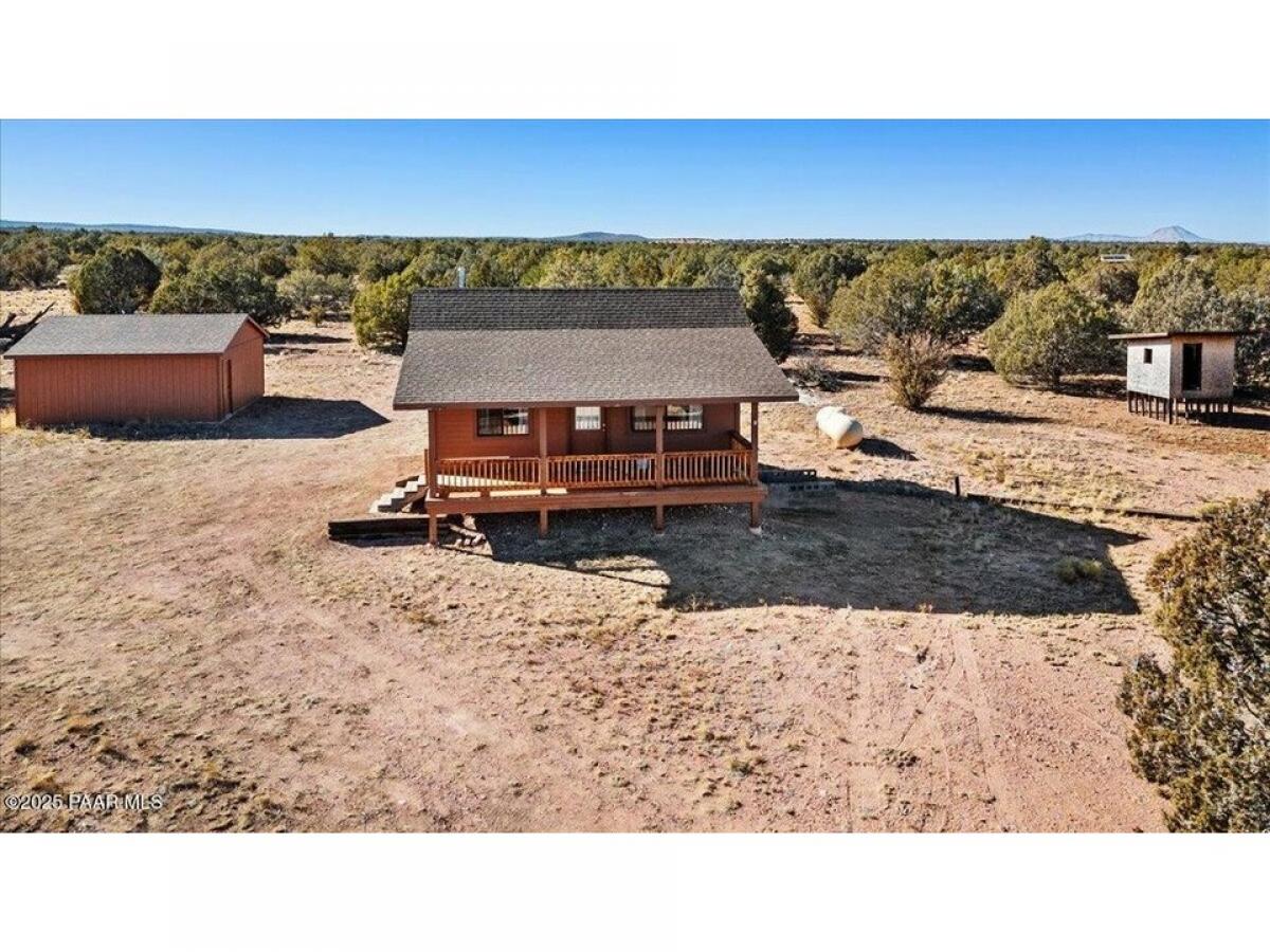 Picture of Home For Sale in Ash Fork, Arizona, United States