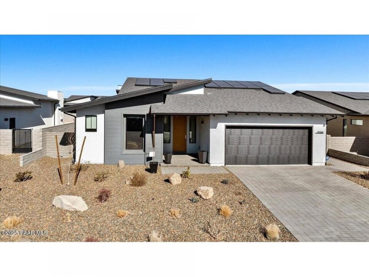 Picture of Home For Sale in Prescott Valley, Arizona, United States