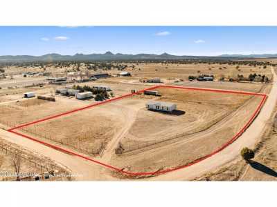 Home For Sale in Paulden, Arizona