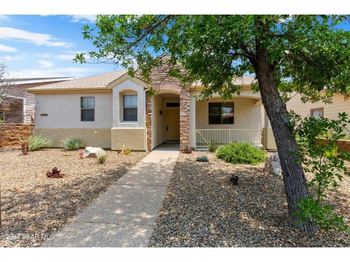 Picture of Home For Sale in Prescott Valley, Arizona, United States