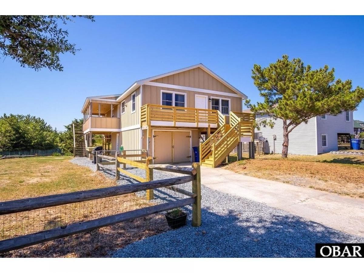 Picture of Home For Sale in Nags Head, North Carolina, United States