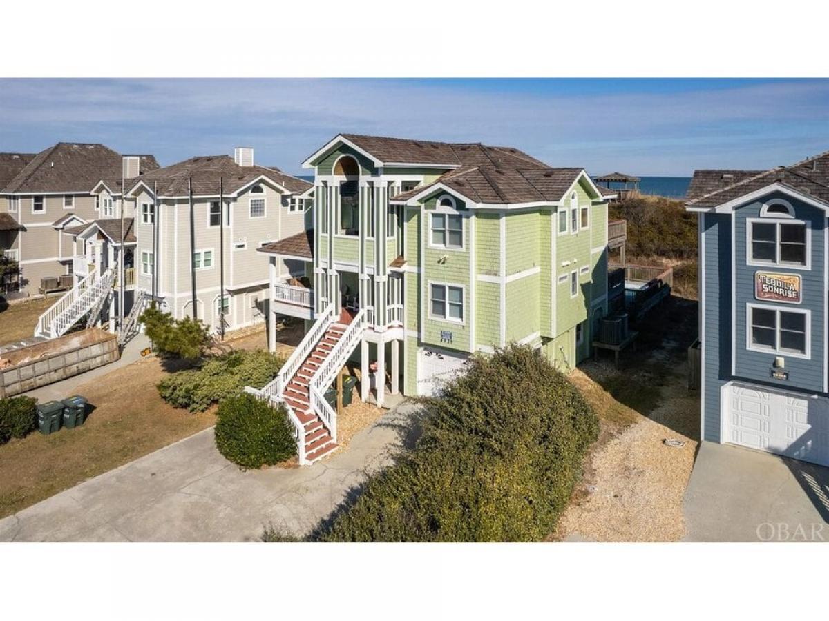 Picture of Home For Sale in Nags Head, North Carolina, United States