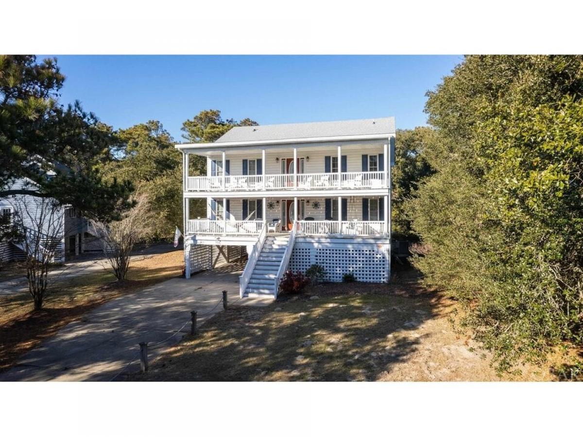 Picture of Home For Sale in Duck, North Carolina, United States