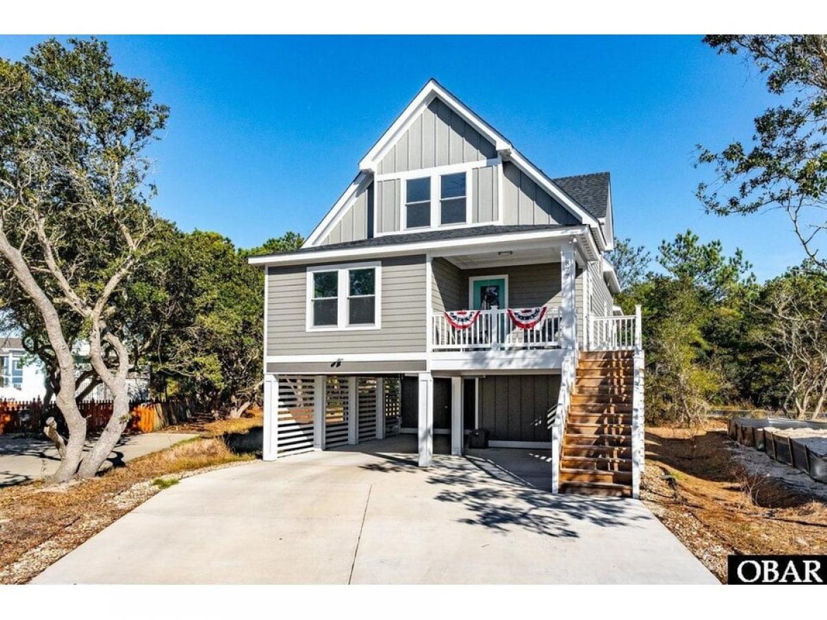 Picture of Home For Sale in Corolla, North Carolina, United States