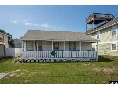 Home For Sale in Kill Devil Hills, North Carolina