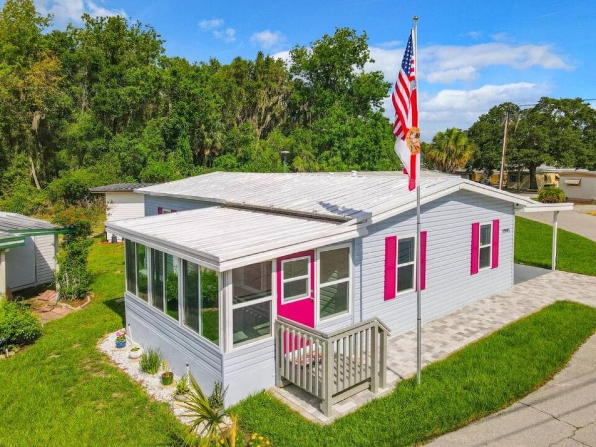 Picture of Home For Sale in Grand Island, Florida, United States