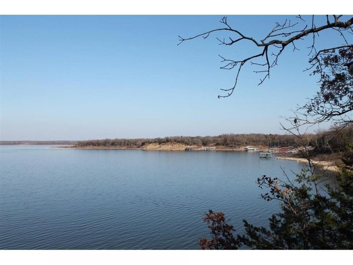 Picture of Home For Sale in Pottsboro, Texas, United States