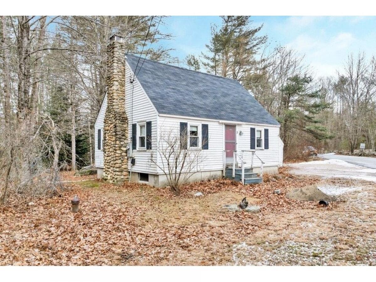 Picture of Home For Sale in Moultonborough, New Hampshire, United States