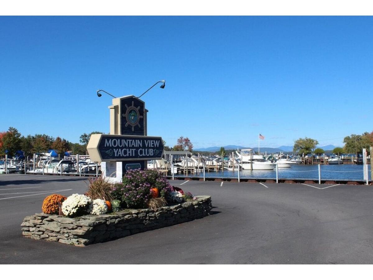 Picture of Home For Sale in Gilford, New Hampshire, United States