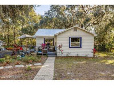 Home For Sale in Palatka, Florida