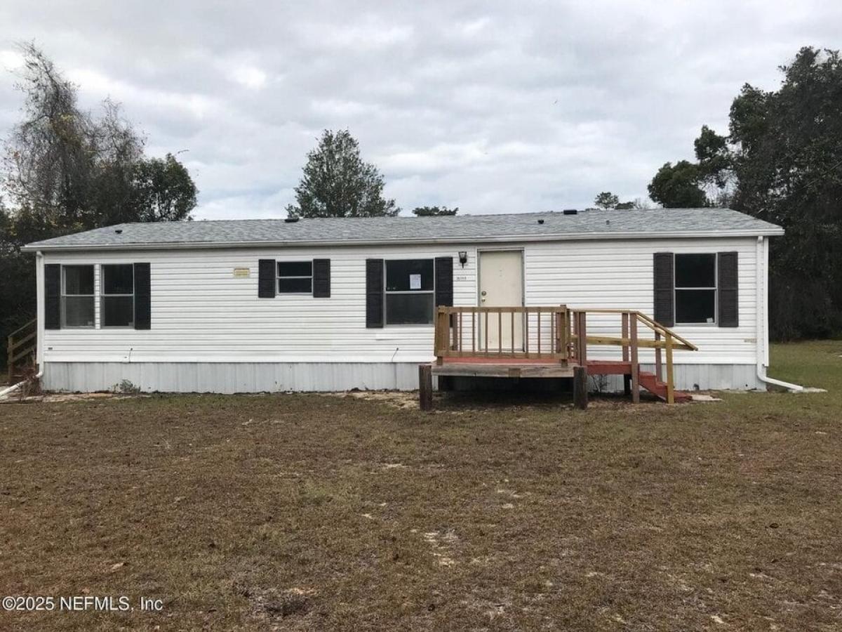 Picture of Home For Sale in Fort Mccoy, Florida, United States