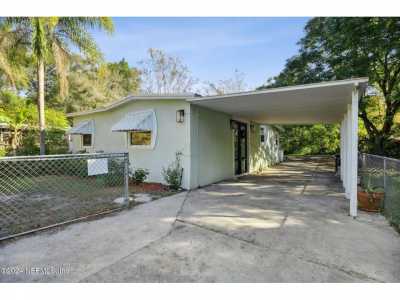 Home For Sale in Palatka, Florida