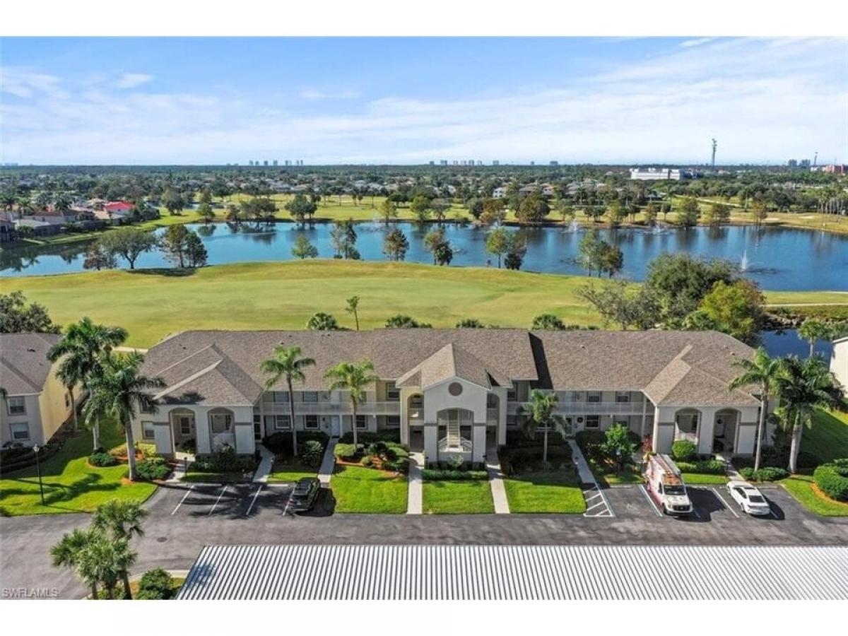 Picture of Home For Sale in Estero, Florida, United States