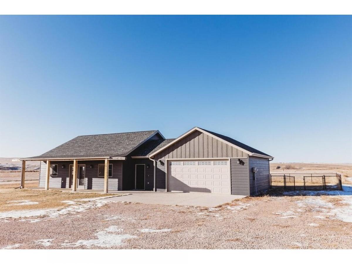 Picture of Home For Sale in Rapid City, South Dakota, United States