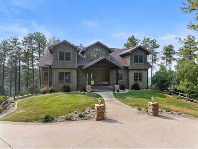 Home For Sale in Spearfish, South Dakota