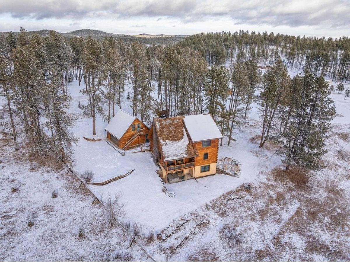 Picture of Home For Sale in Deadwood, South Dakota, United States