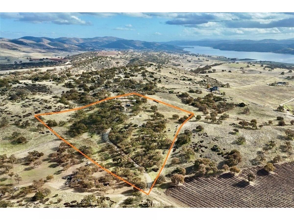 Picture of Residential Land For Sale in Bradley, California, United States