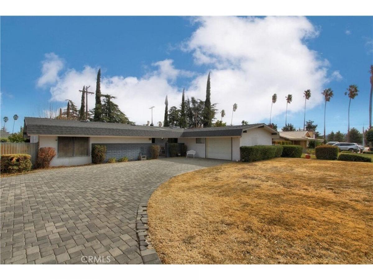 Picture of Home For Sale in Banning, California, United States