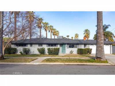 Home For Sale in Redlands, California