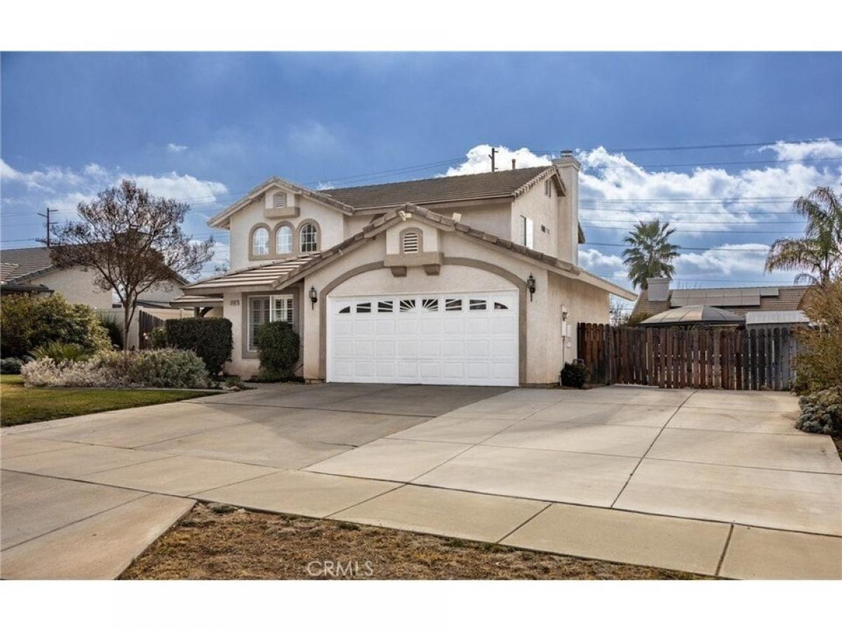 Picture of Home For Sale in Yucaipa, California, United States