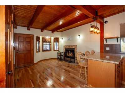 Home For Sale in Arrowbear, California