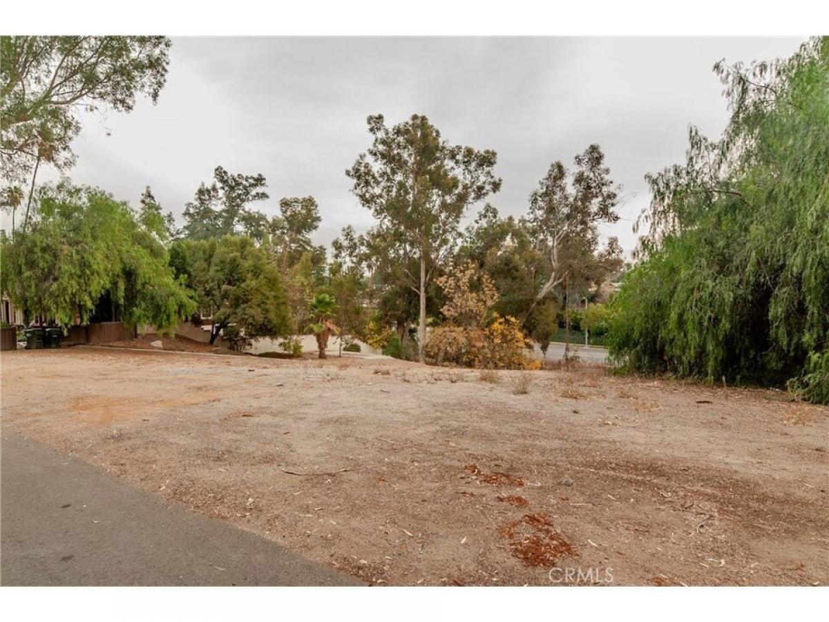 Picture of Residential Land For Sale in Redlands, California, United States