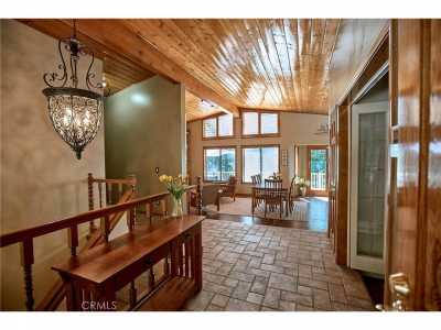 Home For Sale in Angelus Oaks, California