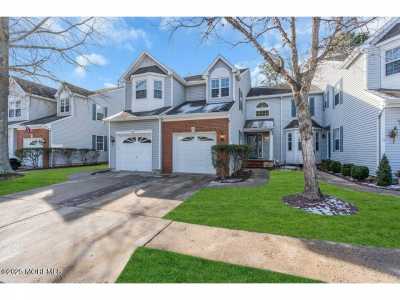 Home For Sale in Old Bridge, New Jersey