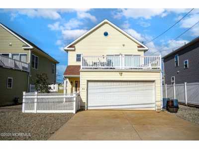 Home For Rent in Seaside Park, New Jersey