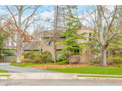 Home For Sale in Allenwood, New Jersey