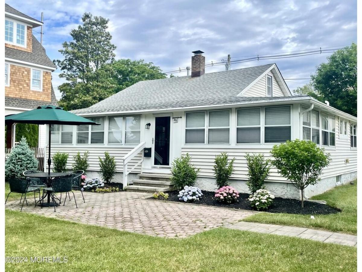 Picture of Home For Rent in Sea Girt, New Jersey, United States