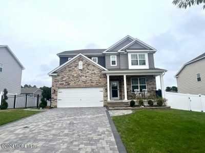 Home For Sale in Barnegat, New Jersey