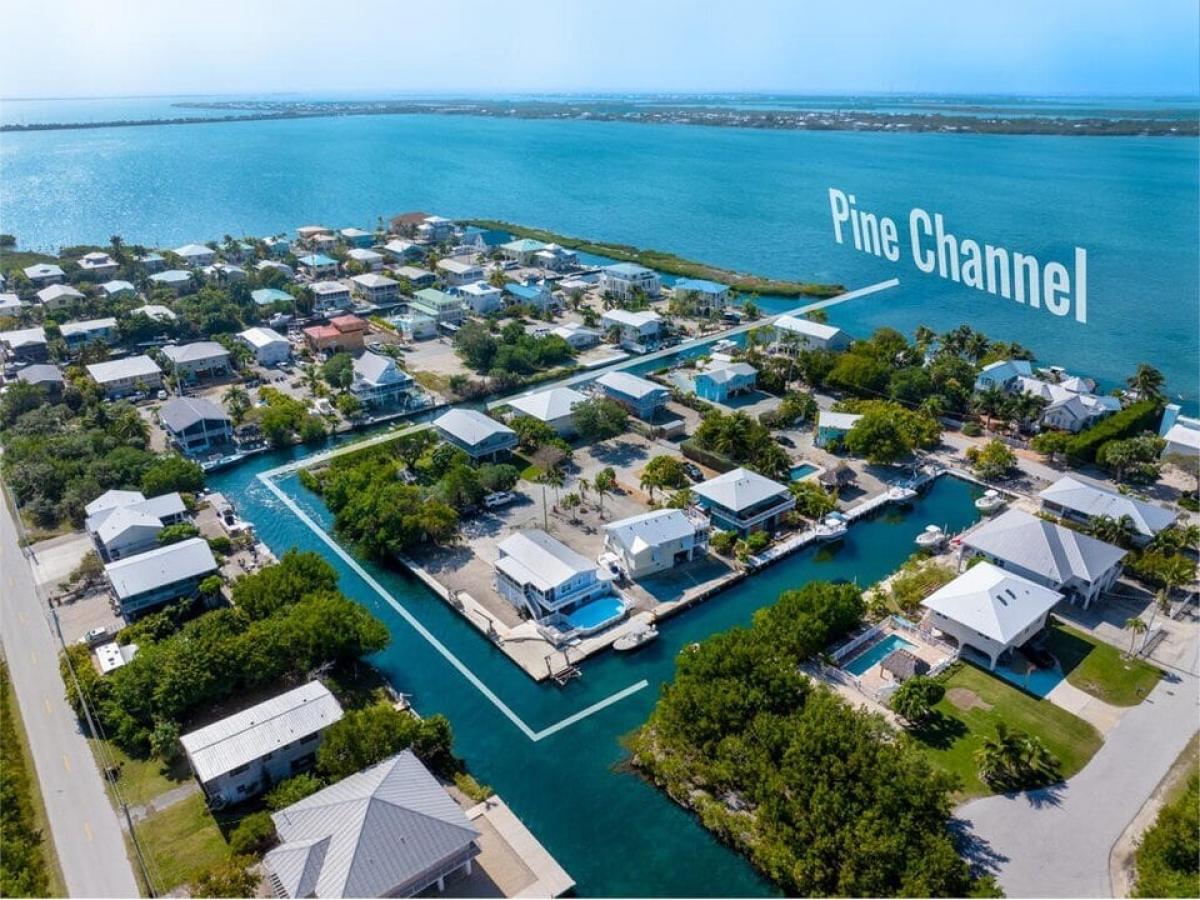 Picture of Home For Sale in Big Pine Key, Florida, United States