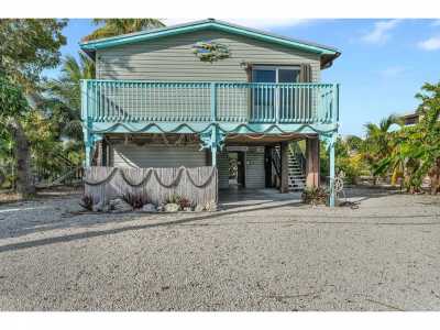 Home For Sale in Cudjoe Key, Florida