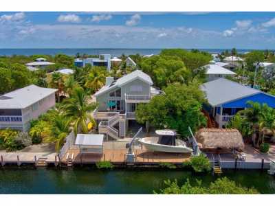 Home For Sale in Big Pine Key, Florida