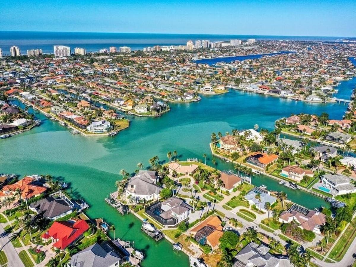 Picture of Home For Sale in Marco Island, Florida, United States