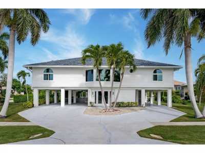 Home For Sale in Marco Island, Florida