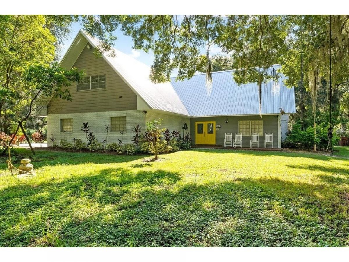 Picture of Home For Sale in Plant City, Florida, United States