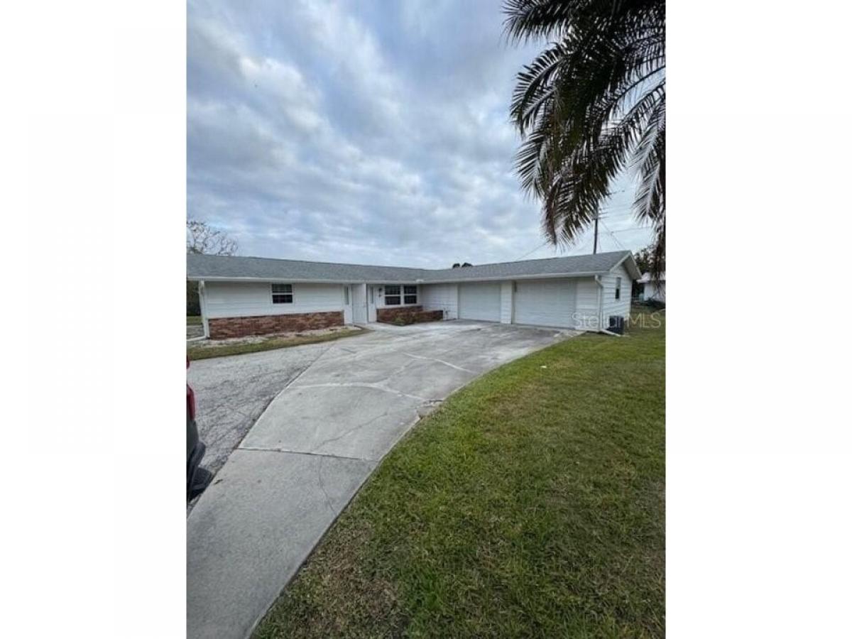 Picture of Home For Sale in Englewood, Florida, United States