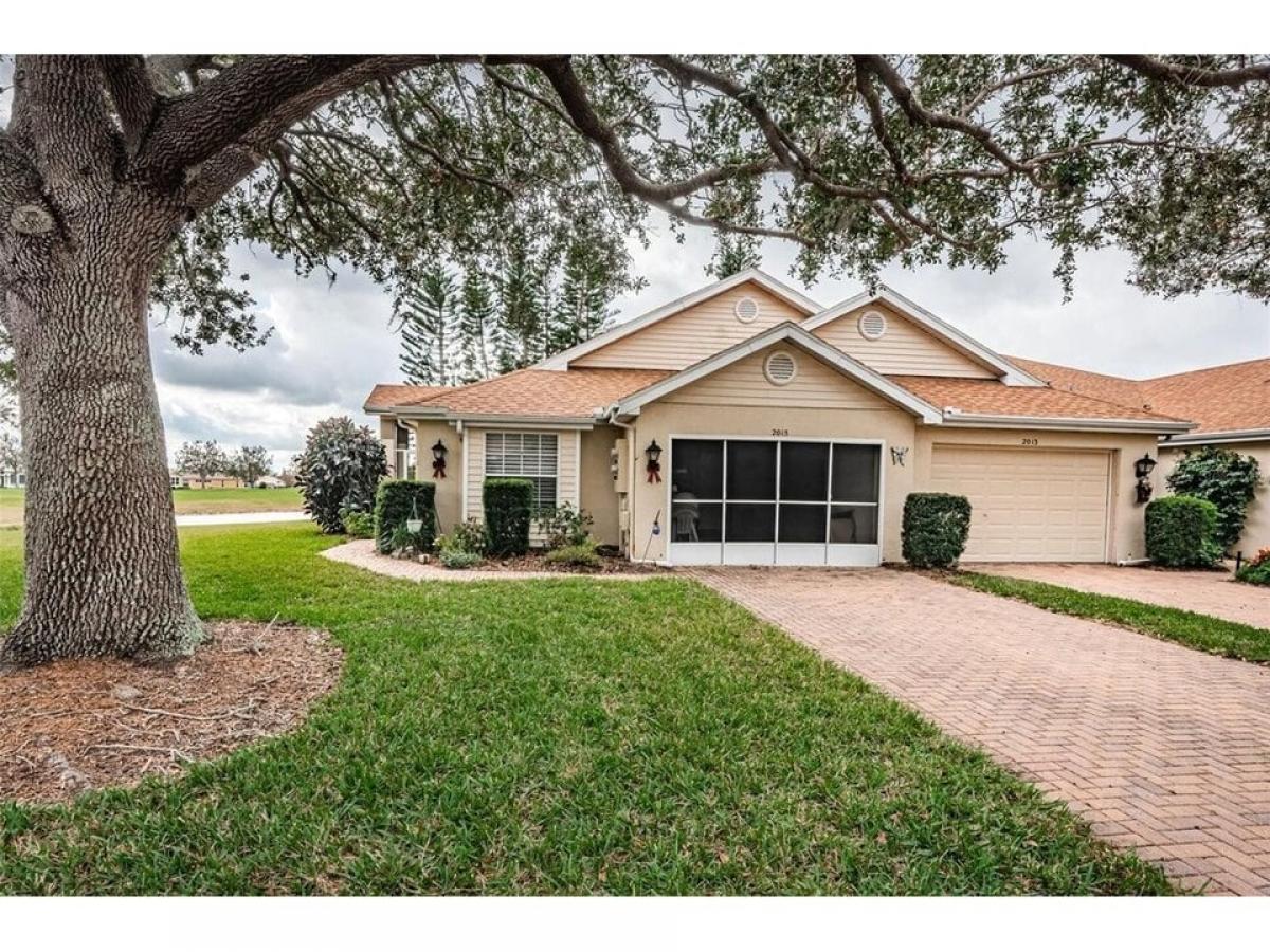 Picture of Home For Sale in Sun City Center, Florida, United States