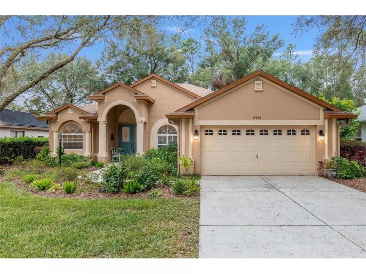 Picture of Home For Sale in Dunnellon, Florida, United States