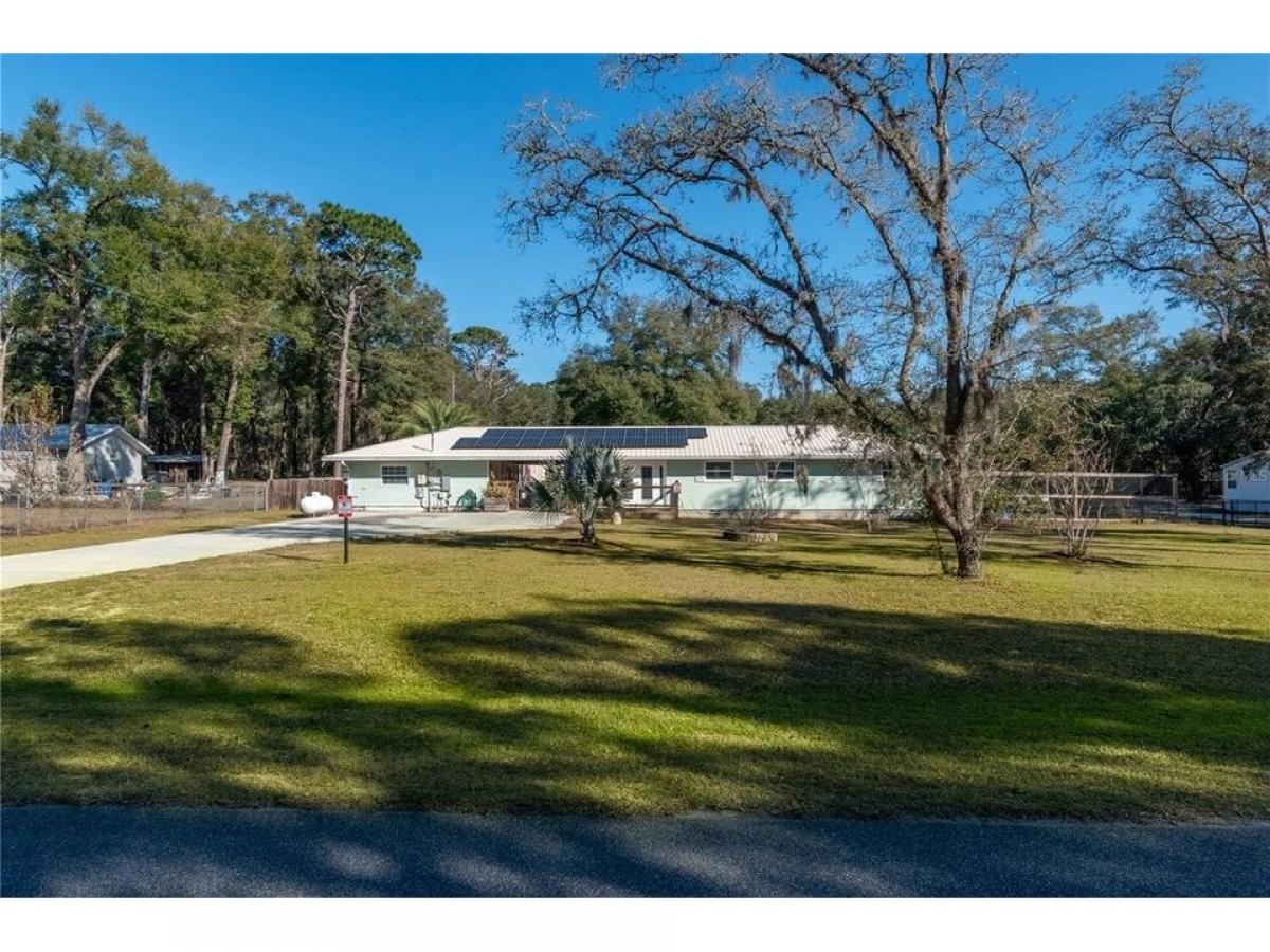 Picture of Home For Sale in Dunnellon, Florida, United States