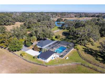 Home For Sale in Reddick, Florida