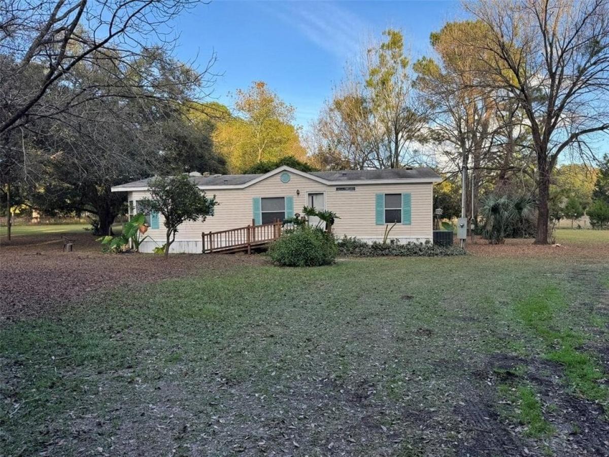 Picture of Home For Sale in Citra, Florida, United States