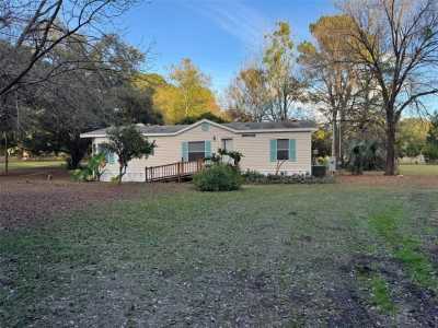 Home For Sale in Citra, Florida