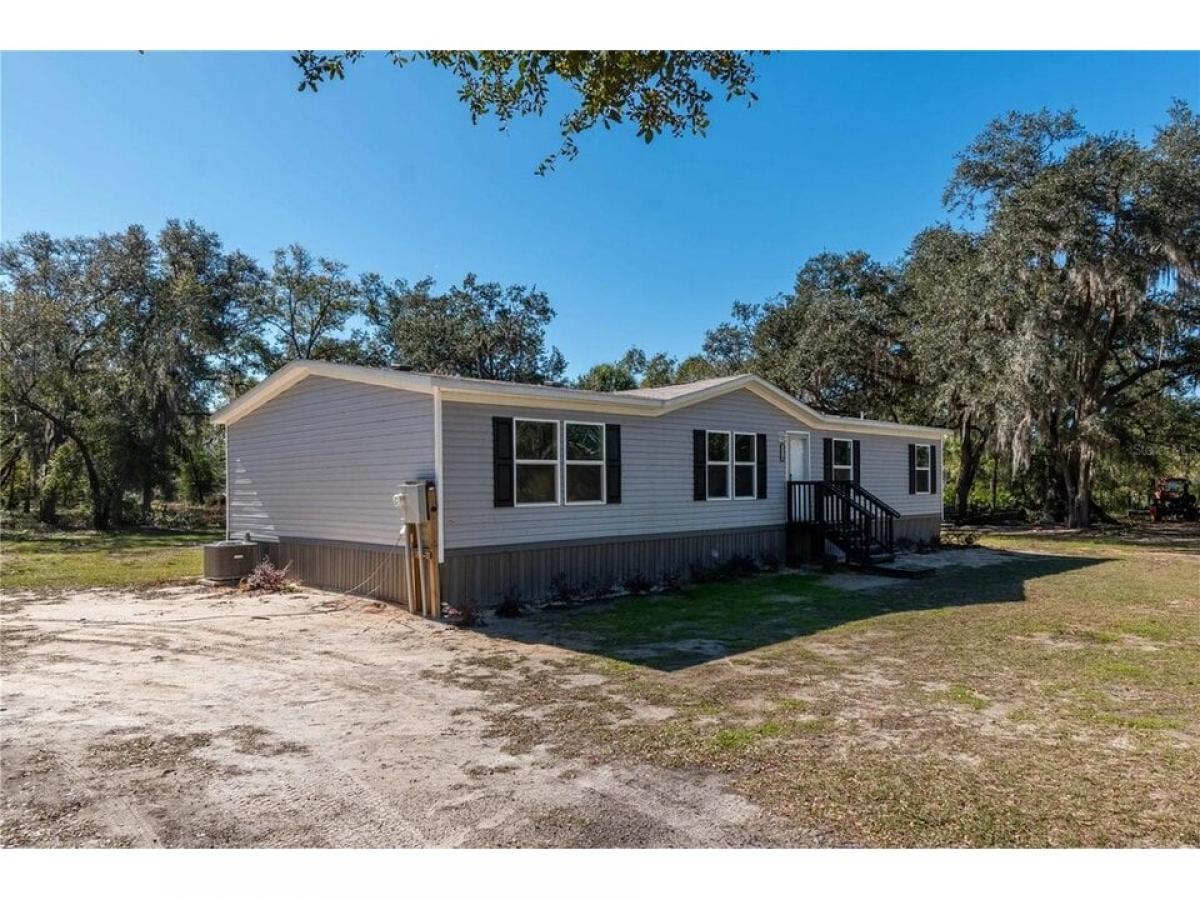 Picture of Home For Sale in Citra, Florida, United States